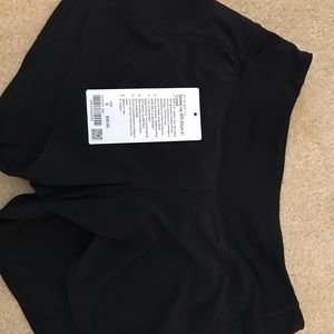 LULULEMON SPEED UP SIZE 6 🍋